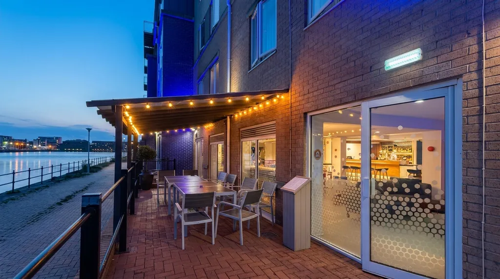 Waterside Terrace